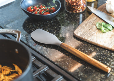 Acacia Wood & Grey Silicone Offset Spatula